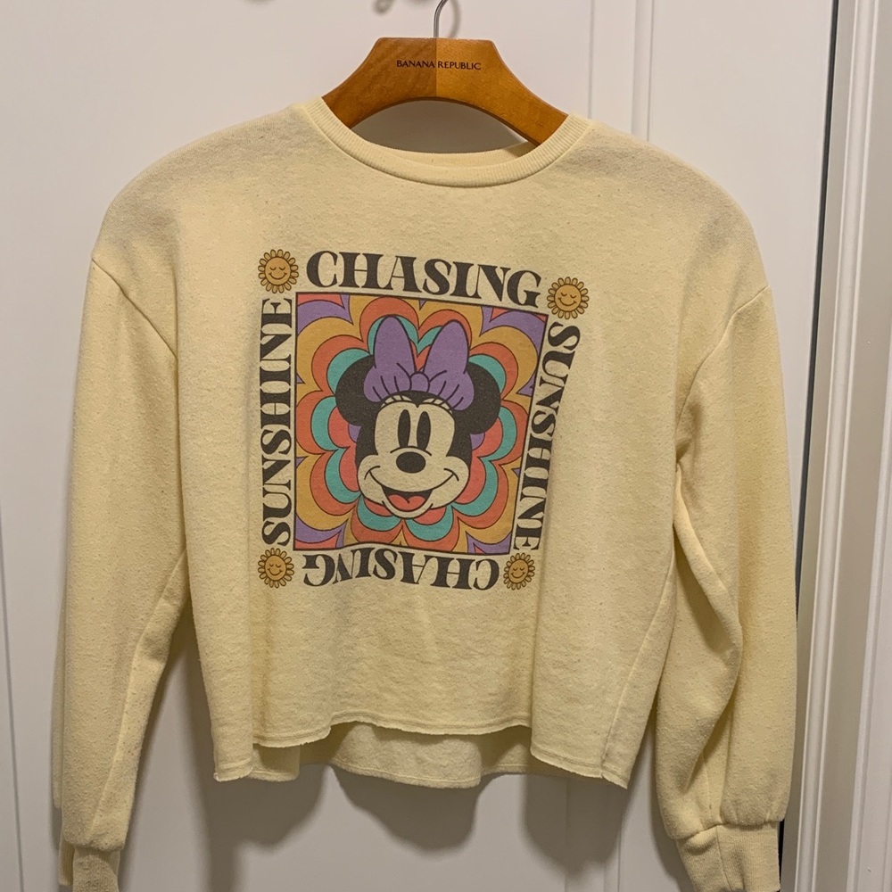 Disney Cream Chasing Sunshine Minnie Girl’s Sweatshirt. Size:LG(10/12),